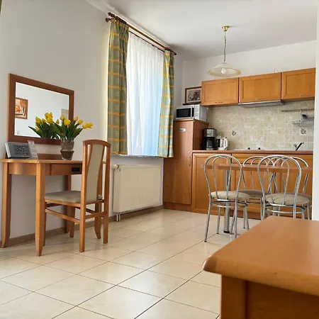 Olimp W Kolobrzegu Przy Promenadzie Apartamento Kołobrzeg
