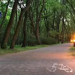 Olimp W Kolobrzegu Przy Promenadzie